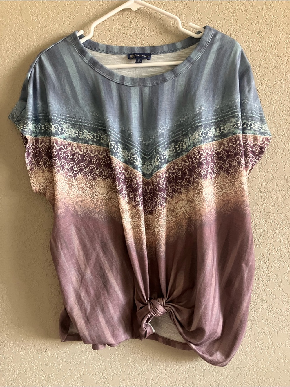 Democracy 1X Boho Mixed Print Top Blue Mauve Dolman Sleeve Plus Size - Picture 2 of 6